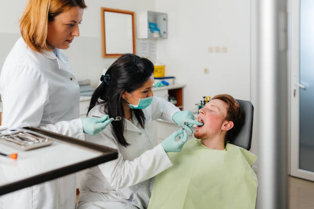 Best Broken or Chipped Tooth Repair in Old Mystic, CT